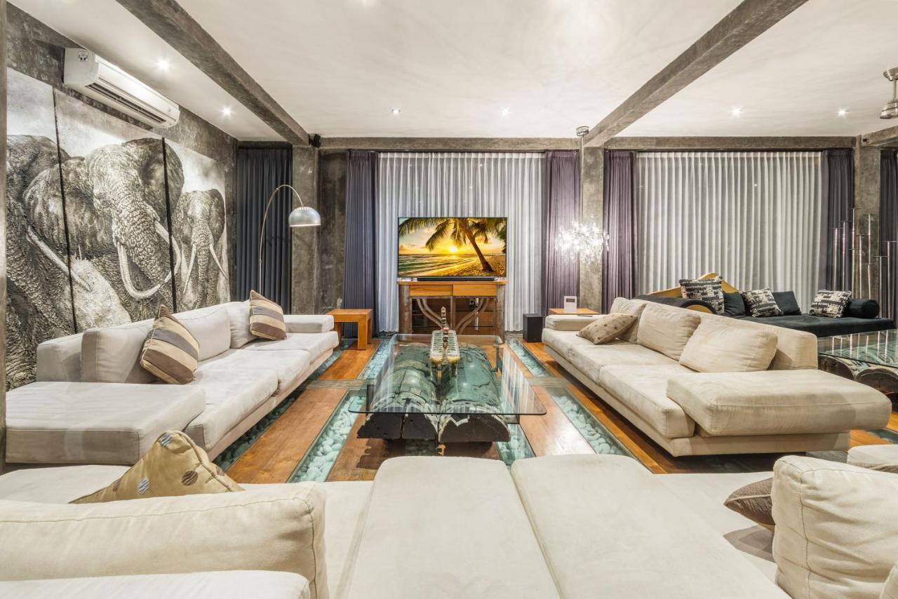 סמיניאק Saga Villas Ultra מראה חיצוני תמונה