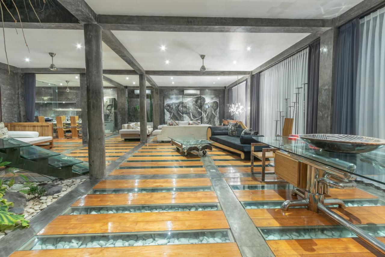 סמיניאק Saga Villas Ultra מראה חיצוני תמונה