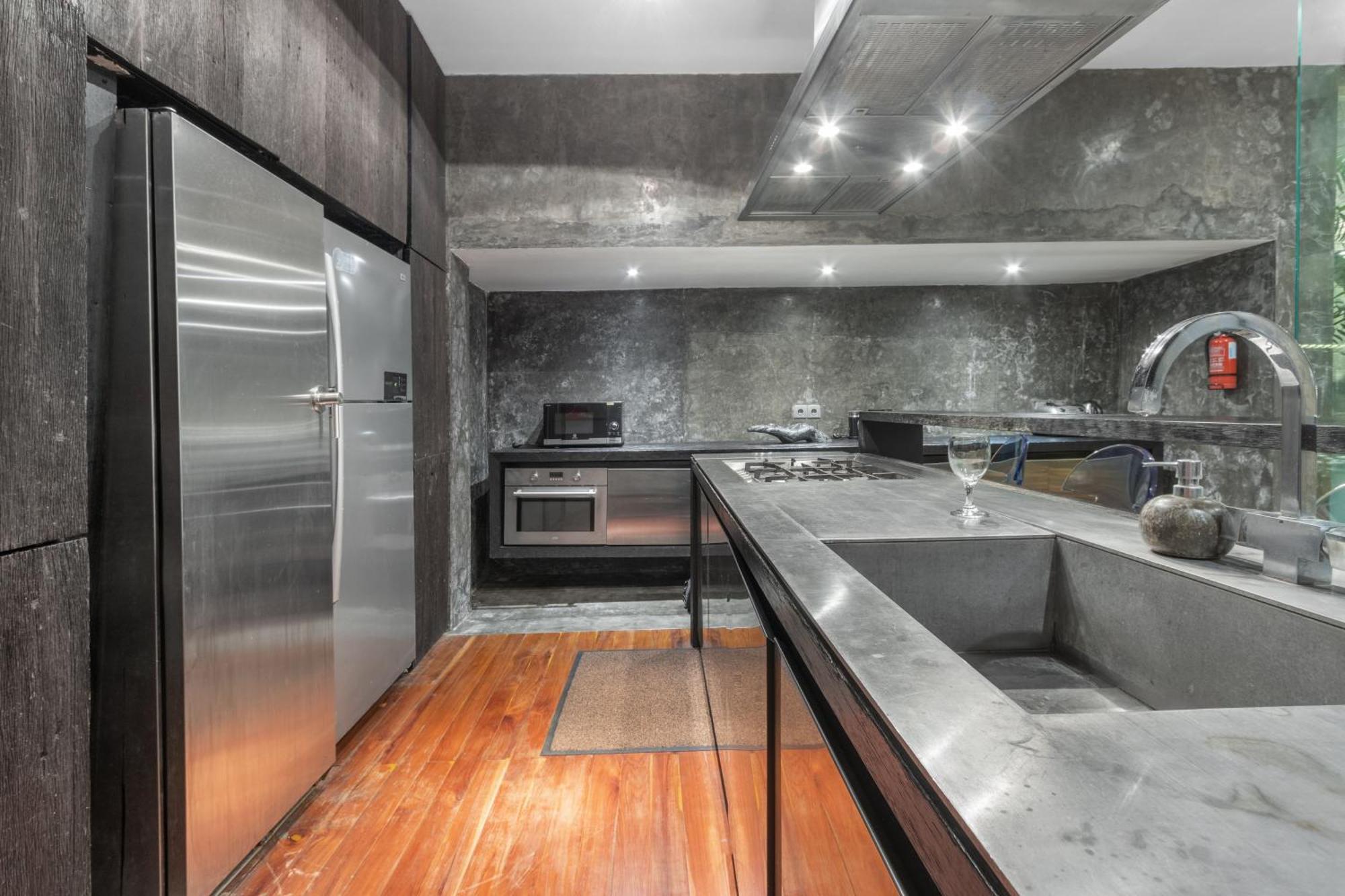 סמיניאק Saga Villas Ultra מראה חיצוני תמונה